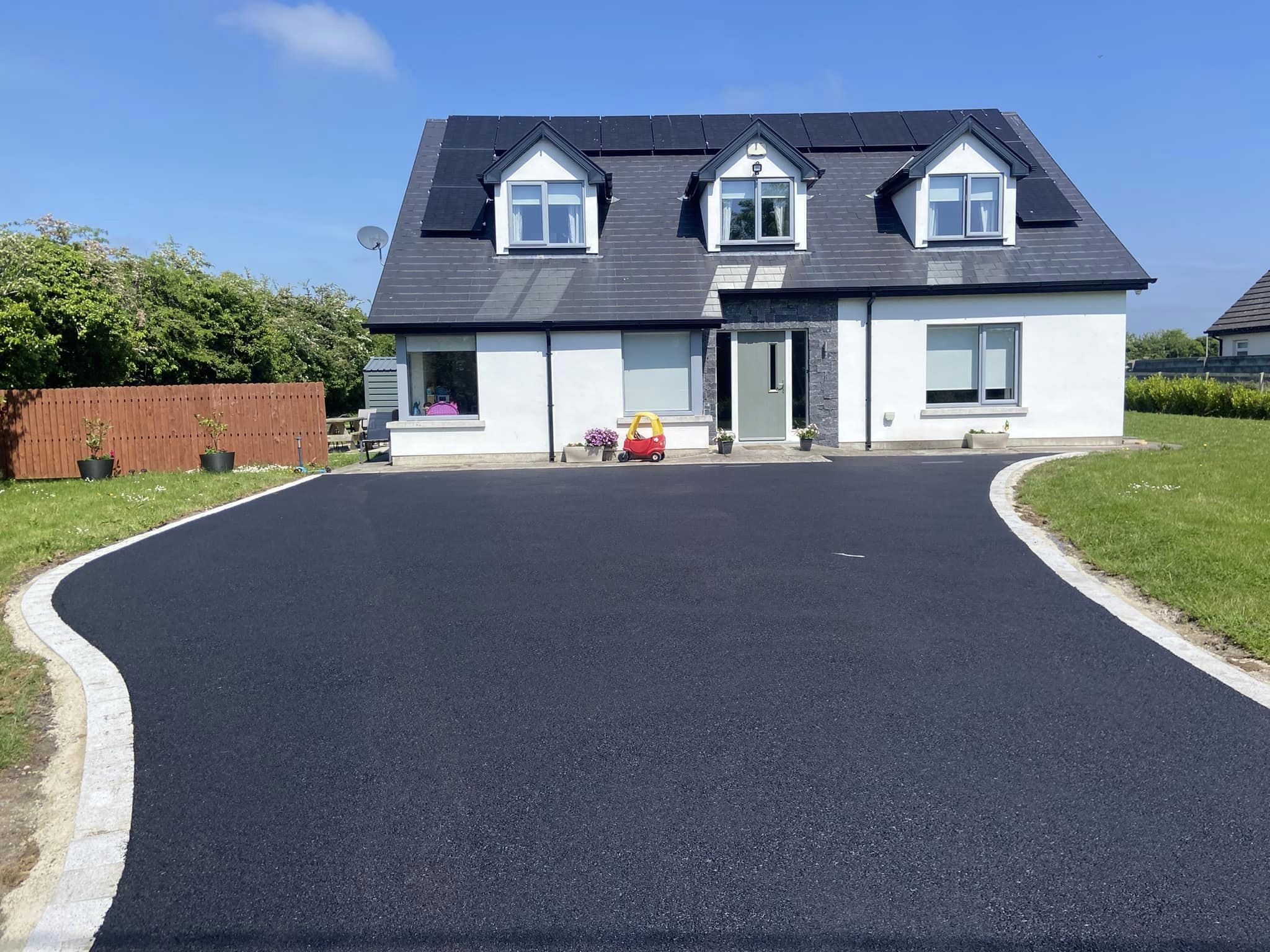 Tarmac driveway project by Harcourt Exteriors